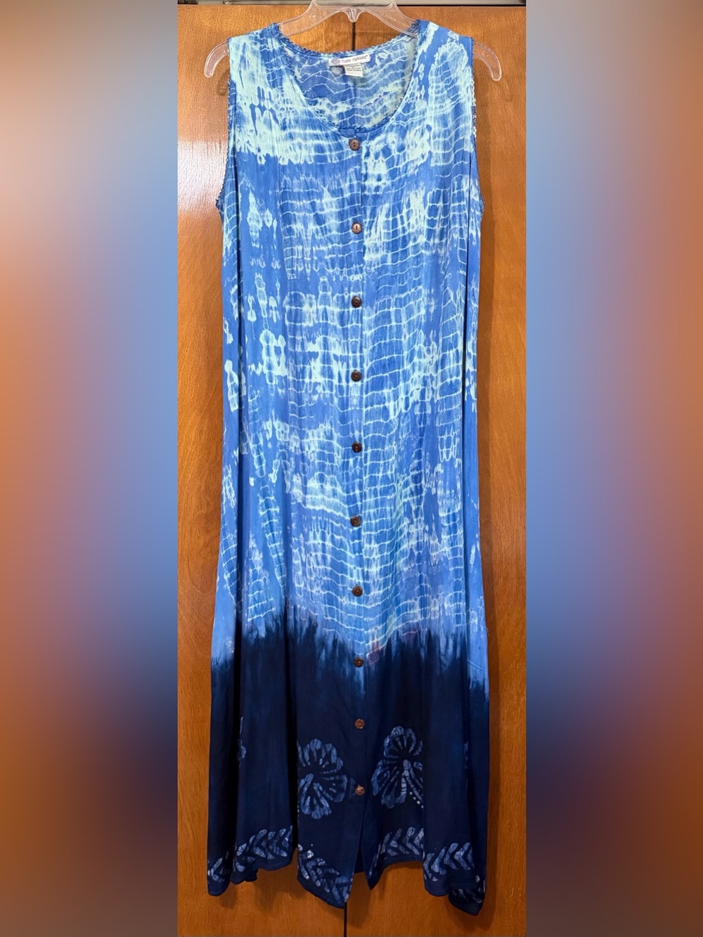 Sleeveless Blue Tie-Dye Button-Front Maxi Dress